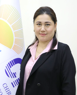 Maxkamova Madina Ulfatjonovna